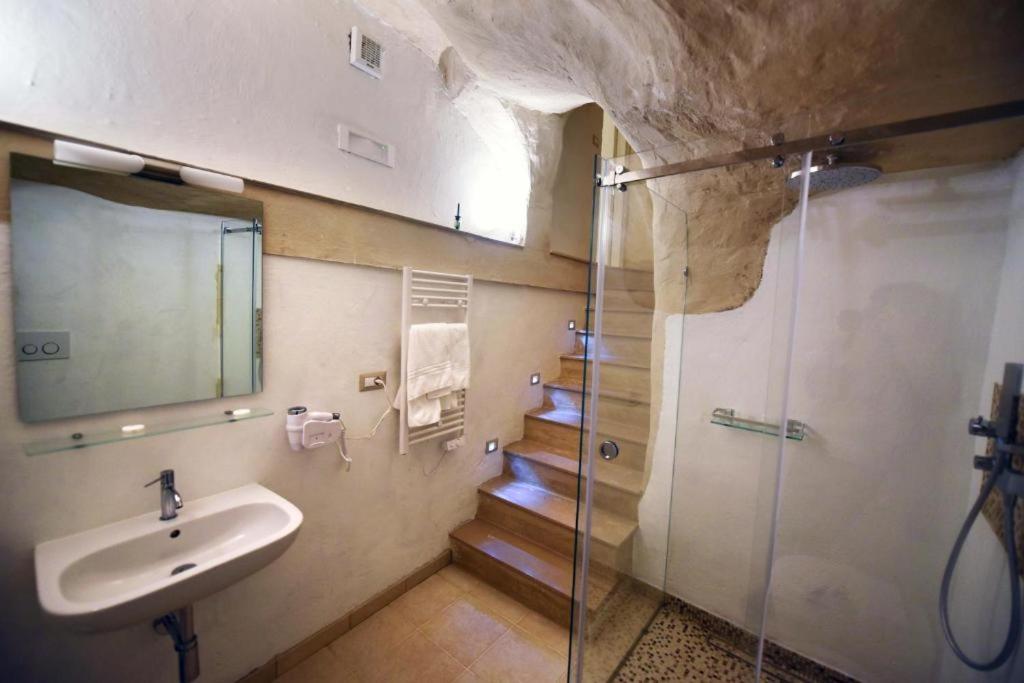 Отель La Cava Dei Desideri Матера Экстерьер фото